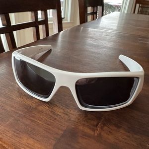 Oakley Gascan sunglasses white